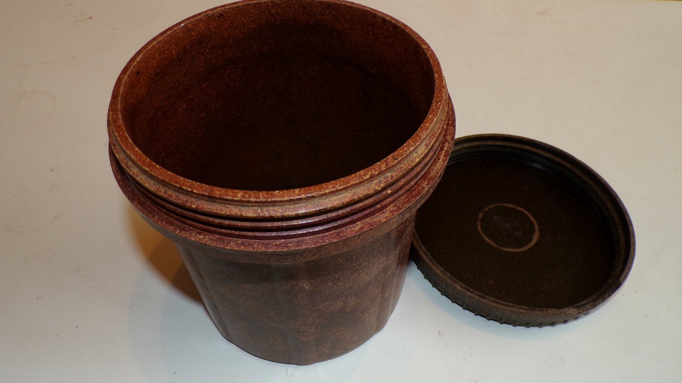 Bakelite Container for the 15CM Howitzer