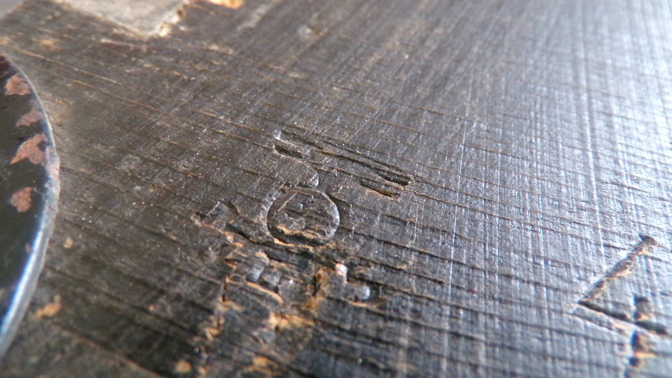 Kriegsmarine kasten fur zundladungen A