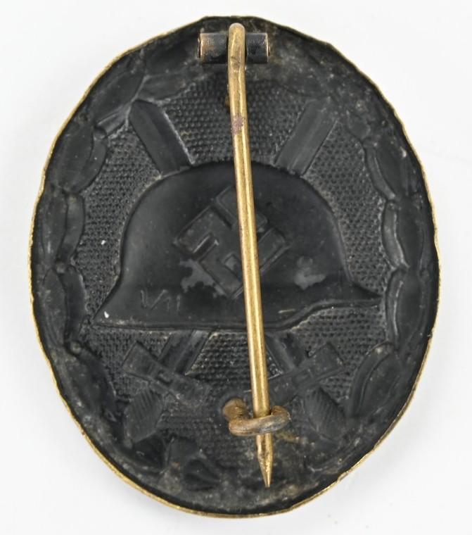 German Wound Badge in Black 'L/11'