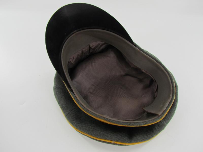 WH (Heer) Kavallerie Officers 'Crusher' Visor Cap Maker Marked