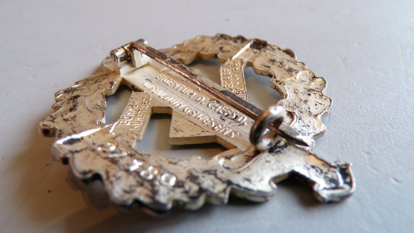 S.A Sportabzeichen in Silber