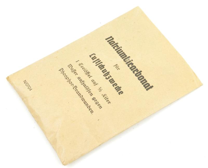 German Luftschutz First Aid Pack