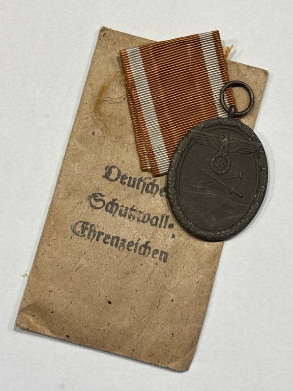 Westwall Medal, Ribbon & Pouch by Carl Poellath
