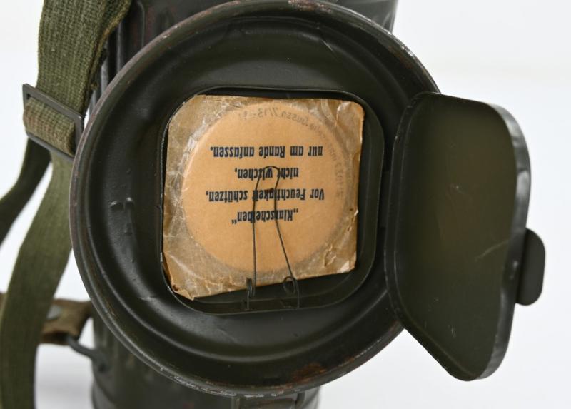 German WH Panzerjager Trooper Gasmask Set