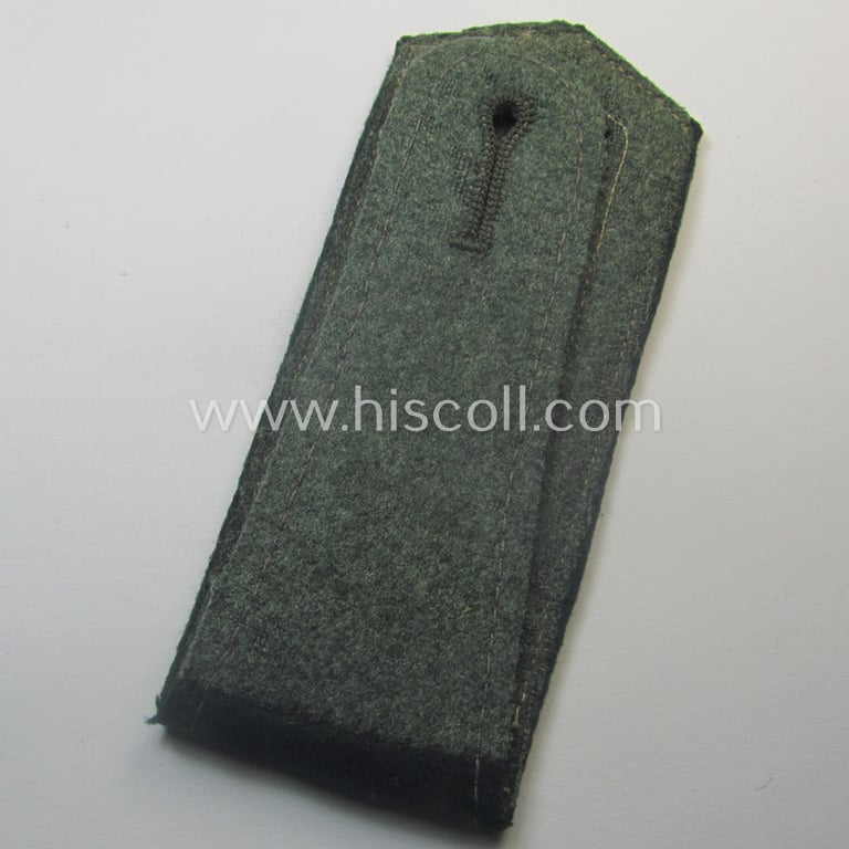 Single, early-period (ie. 'M36- o. M40'-pattern and pointed-styled), WH (Heeres) 'cyphered', NCO-type shoulderstrap as was intended for an: 'Uffz. des Pionier-Batls. 59'