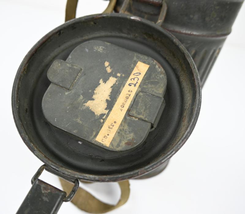 German WH M30 Gasmask & Cannister