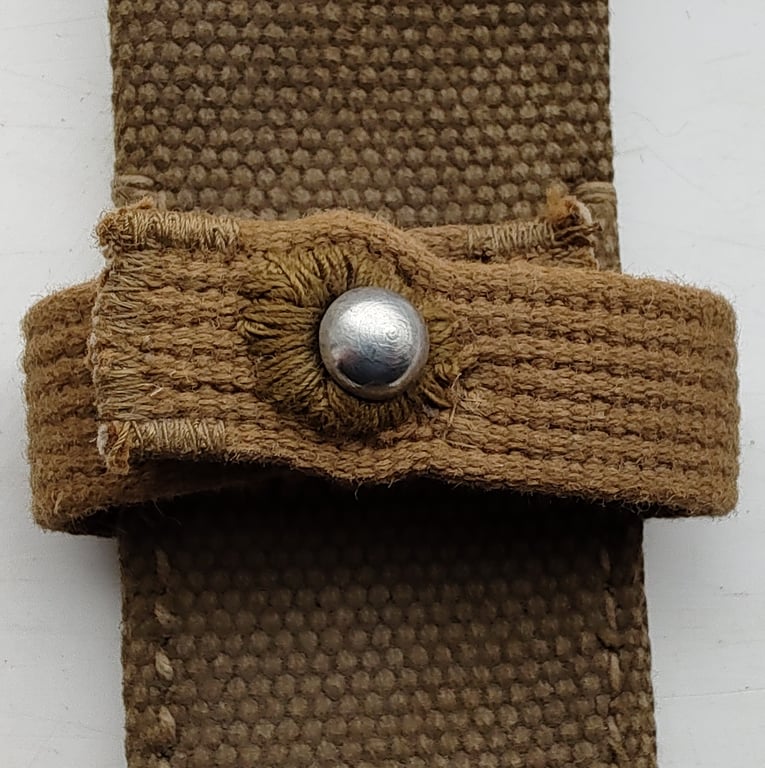 Reproduction Afrika Korps K98 bayonet frog