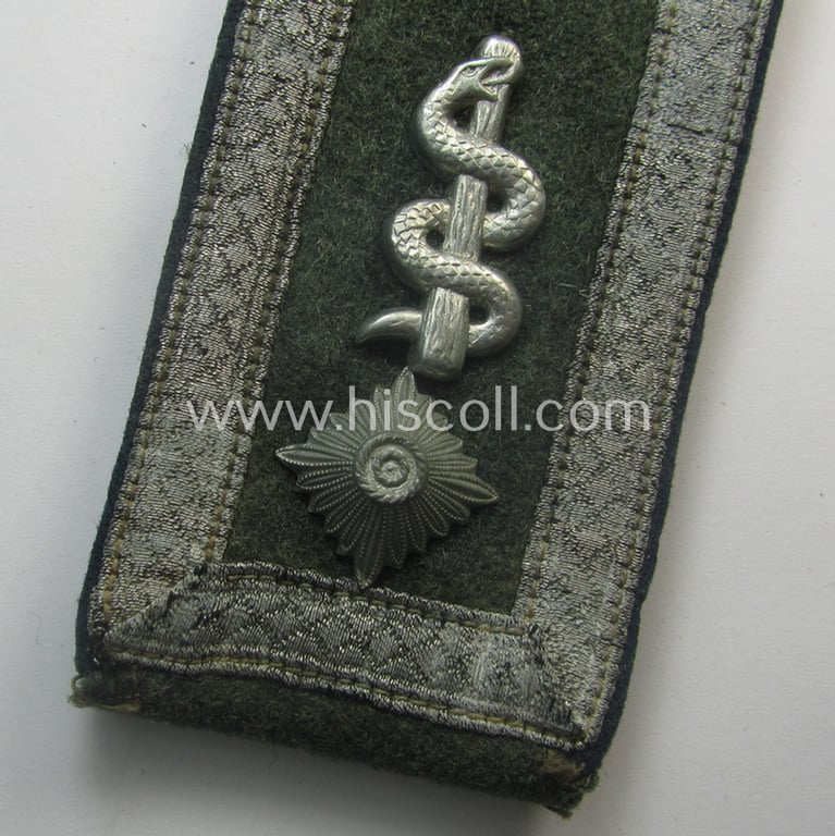 Single, WH (Heeres) mid-war-period- (ie. 'M41/M43'-pattern) 'cyphered', NCO-type shoulderstrap as was intended for usage by a: 'Feldwebel einer Sanitäts-Abtlgs.'
