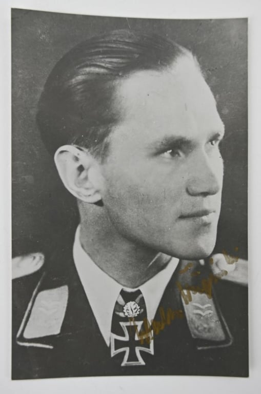 Signature of Luftwaffe KC-OLC Recipient 'Walter Krupinski'