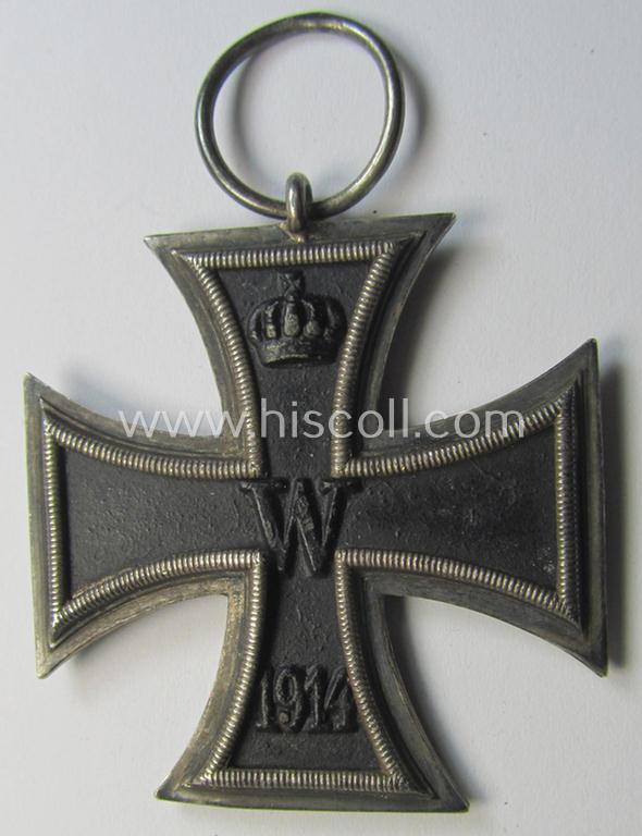 Attractive, WWI-period: 'Eisernes Kreuz II. Klasse' (or: iron cross second class) being a neatly maker- (ie. 'O'-) marked example that comes together with its confectioned piece of ribbon (ie. 'Bandabschnitt')