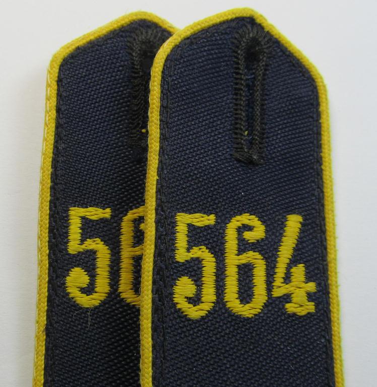 Attractive - and/or fully matching! - pair of so-called: 'Marine-HJ' (ie. naval 'Hitlerjugend'-) shoulderstraps as was intended for usage by a: 'Hitlerjunge' who was attached to the: 'Bann 564' (Bann 564 = Villach / Gebiet: Südost-Kärnten)