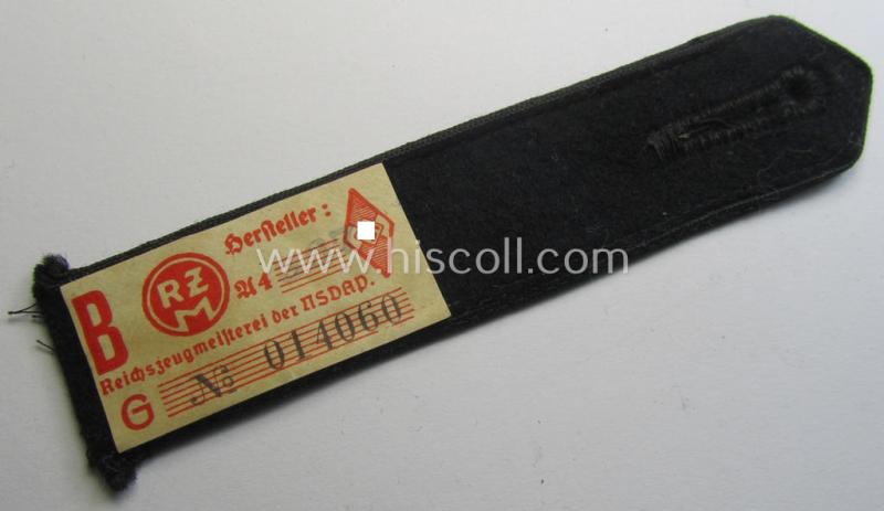 Attractive - and naturally single! - black-piped, so-called: 'DJ- o. Deutsches Jungvolk' shoulderstrap as was intended for usage by a: 'DJ-Mitglied' who served within the: 'Bann 565' (565 = 'Spittal')