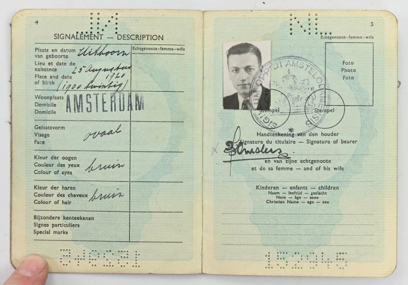 Dutch WW2 Pasport of Johannes Sanders, Labor Worker in Germany