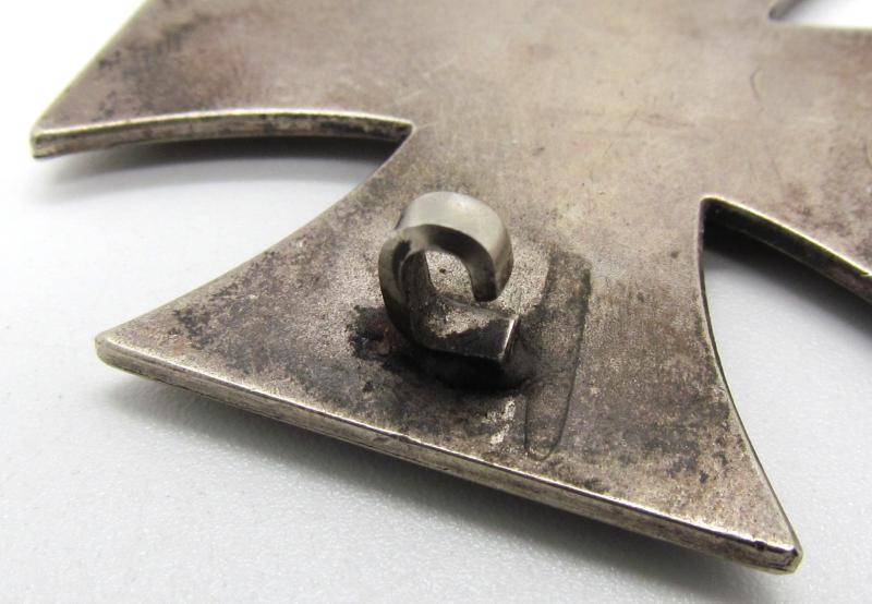 Iron Cross 1st Class ( EK1 ) - Brass Core