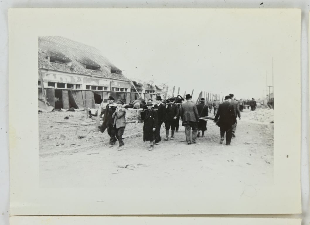 US WW2 Picture Set 'Liberation Concentrationcamp Nordhausen'