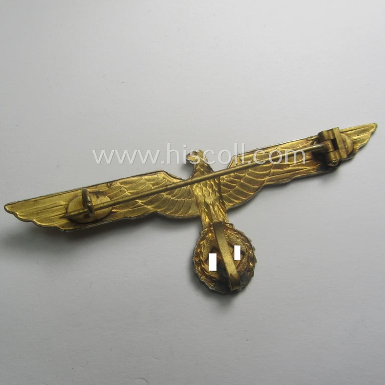 WH (Kriegsmarine) bright-golden-toned breast-eagle as intended for usage onto the white-coloured, naval-type summer tunics ('Brustadler für Sommerrock der Kriegsmarine')