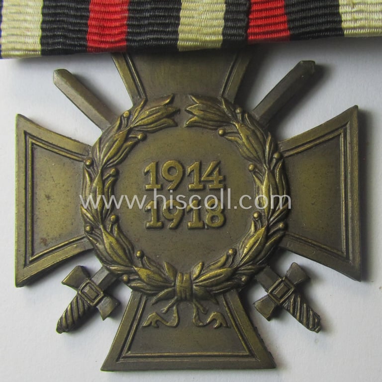 Neat - and not that often seen! - WWI- (ie. possibly TR-) period so-called: 'Einzelspange' (being of the desirable 'detachable-pattern'!) showing an: 'FKK 1914-18 mit Schwertern'