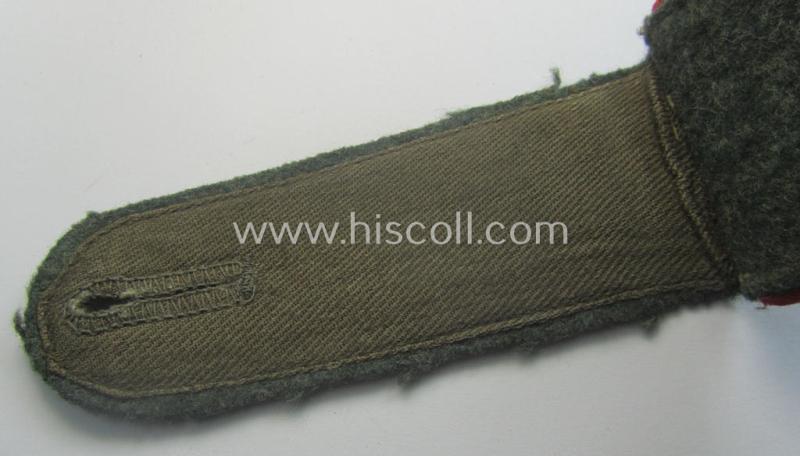 Single, early- (ie. mid-war-)period WH (Heeres) so-called: 'M41 o. 43'-pattern, EM-type shoulderstrap as was intended for - and with certainty worn by! - a: 'Soldat eines (Sturm)Artillerie Abts. o. Rgts.'