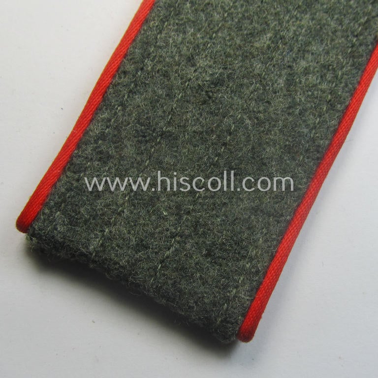 Single, WH (Heeres) later-war period- (ie. 'simplified'- ie. 'M44-'-pattern-) EM-type shoulderstrap: 'Soldat der (Sturm)Artillerie-Trpn.'