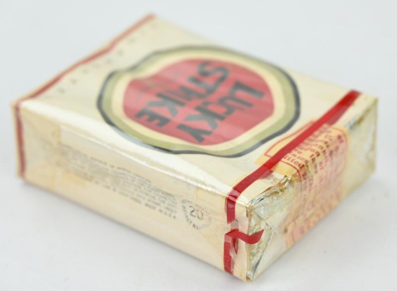 US WW2 Package of Lucky Strike Cigarets