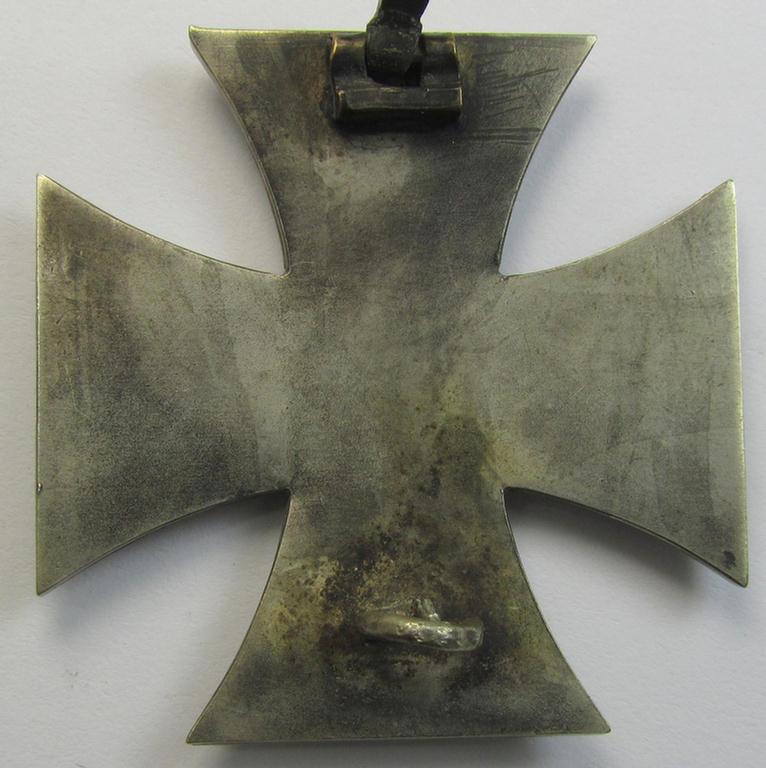Attractive - early-pattern- and unusually non-magnetic! - 'Eisernes Kreuz 1. Klasse' (or: Iron Cross 1st class) being a typical non-maker-marked example as was produced by the Austrian-based maker (ie. 'Hersteller'): 'Friedrich Orth'