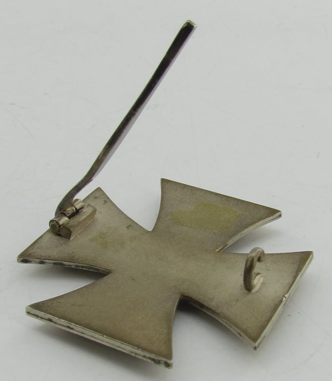 Iron cross 1st class ( EK1 ) unmarked