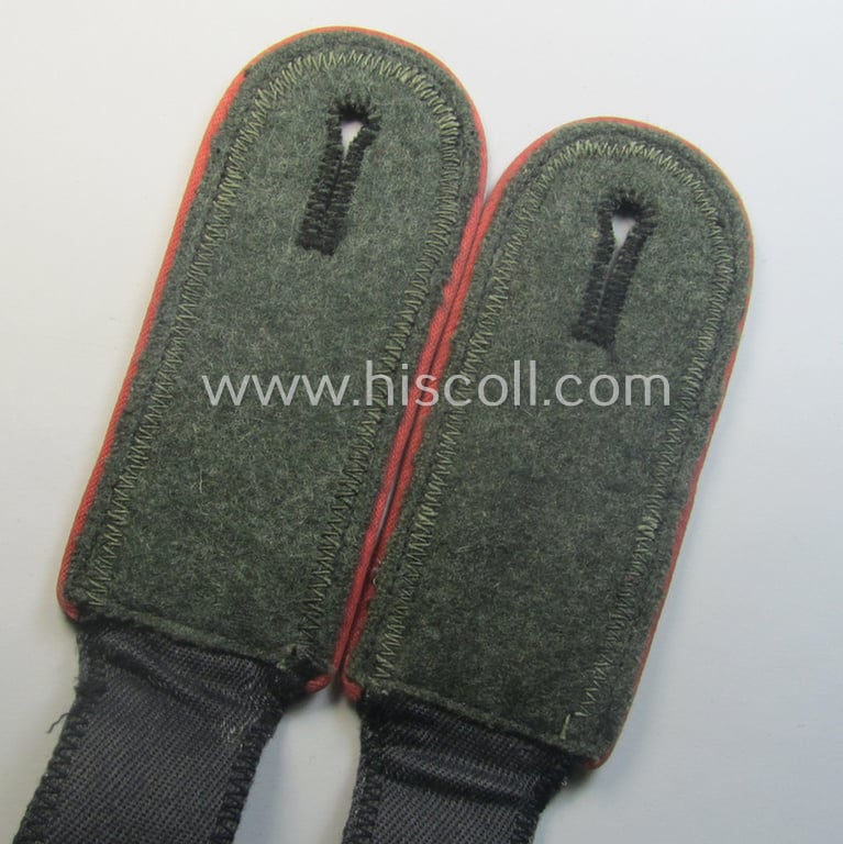Superb - and fully matching! - pair of Waffen-SS (ie. 'SS-Panzer') EM-type shoulderstraps (as was amongst others used on the black-coloured 'wrap-around'-tunics) as was intended for usage by a: 'Soldat der SS-Panzer-Trpn.'