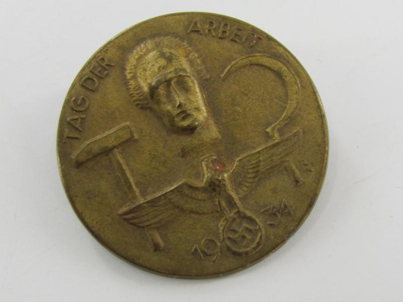 1 Mai commemorative badge. International worker's day Badge 1934