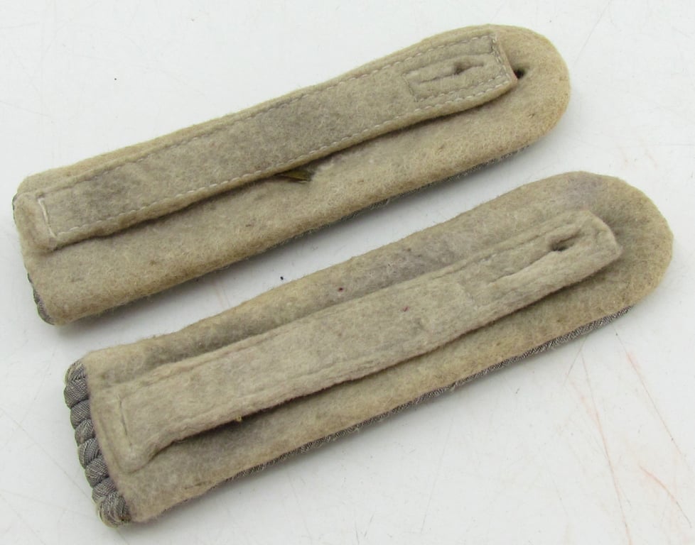 Grossdeutschland Infantry Leutnant's Shoulder Boards