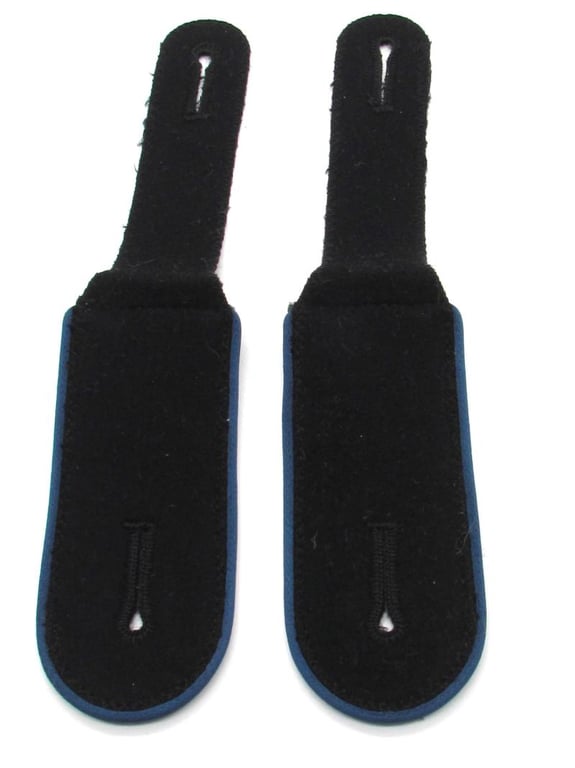 Waffen SS Medical ( Sanitäter ) shoulder boards