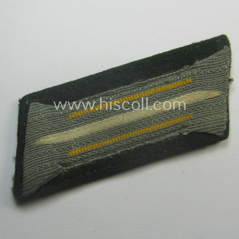 Fully matching pair of pre- (ie. early-war-) period WH (KM) 'M36' (ie. 'M40'-) type collar-patches (ie. 'Einheitskragenspiegel') as intended for usage by a: 'Küsten- o. Marine-Art.-Trpn.'