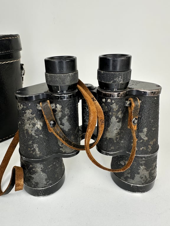 Wehrmacht binoculars 'Dienstglas' 7x50 (Doppelfernrohr) complete with original leather carrying case