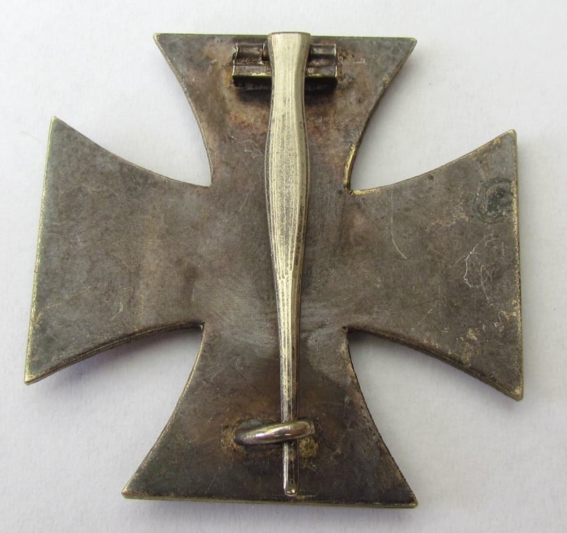 Iron Cross 1st Class 1939 (Eisernes Kreuz 1. Klasse) ( Paul Meybauer )