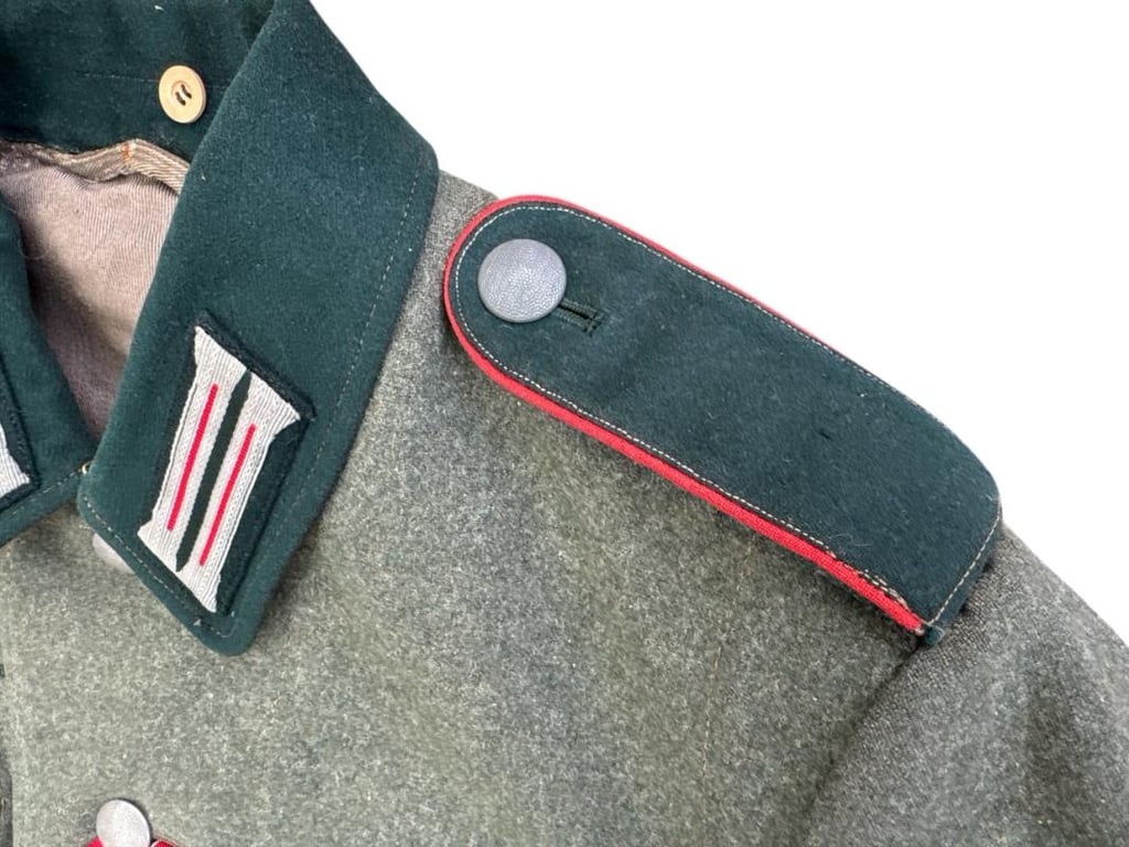 Wehrmacht ( Heer )  Enlisted Men (EM) M36 Artillery Tunic