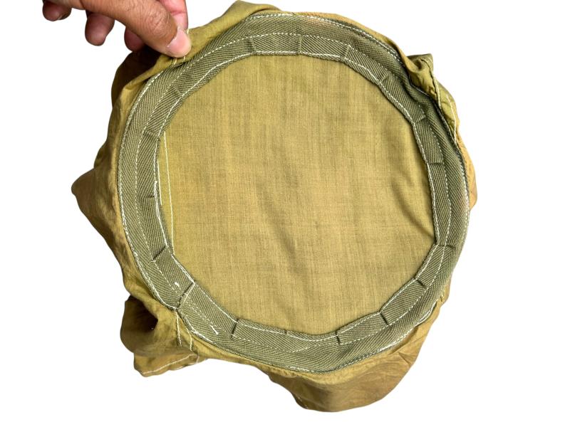 British WW2 Early Parachute-Extractor