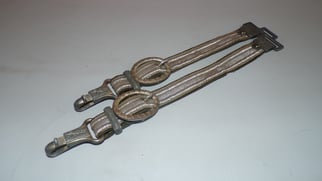 De Luxe Army dagger hangers