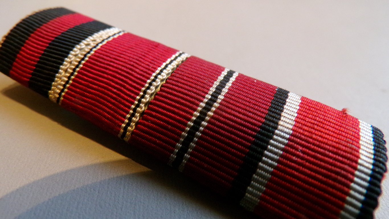 4-Place Ribbon Bar (Feldspange)