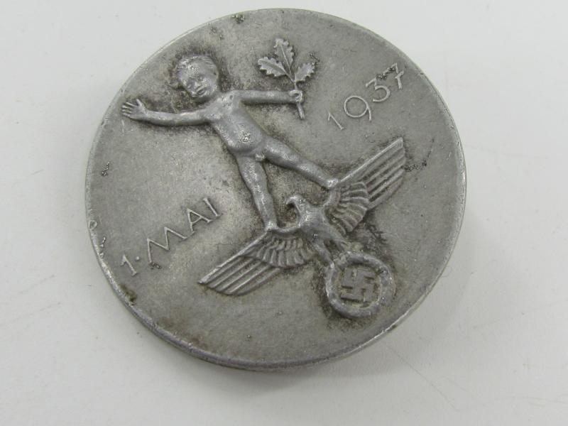 1 Mai commemorative badge. International worker's day Badge 1937