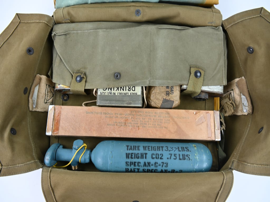 USAAF WW2 Pneumatic Life Raft Pack Type C2