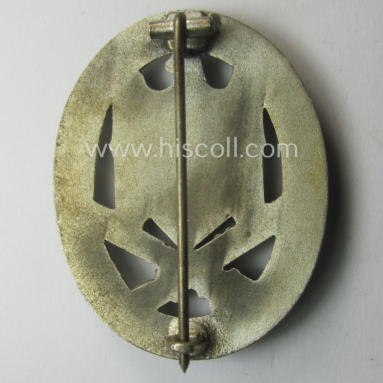 Attractive - and only minimally used! - 'Allgemeines Sturmabzeichen' (or: General Assault Badge ie. GAB) being a typical unmarked, zinc-based- (ie. 'Feinzink'-) and/or: 'flat-back'-pattern as was (I deem) produced by the: 'Gustav Brehmer'-company