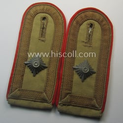 Pair of WH (Luftwaffe) 'tropical-styled', NCO-type shoulderstraps (as...