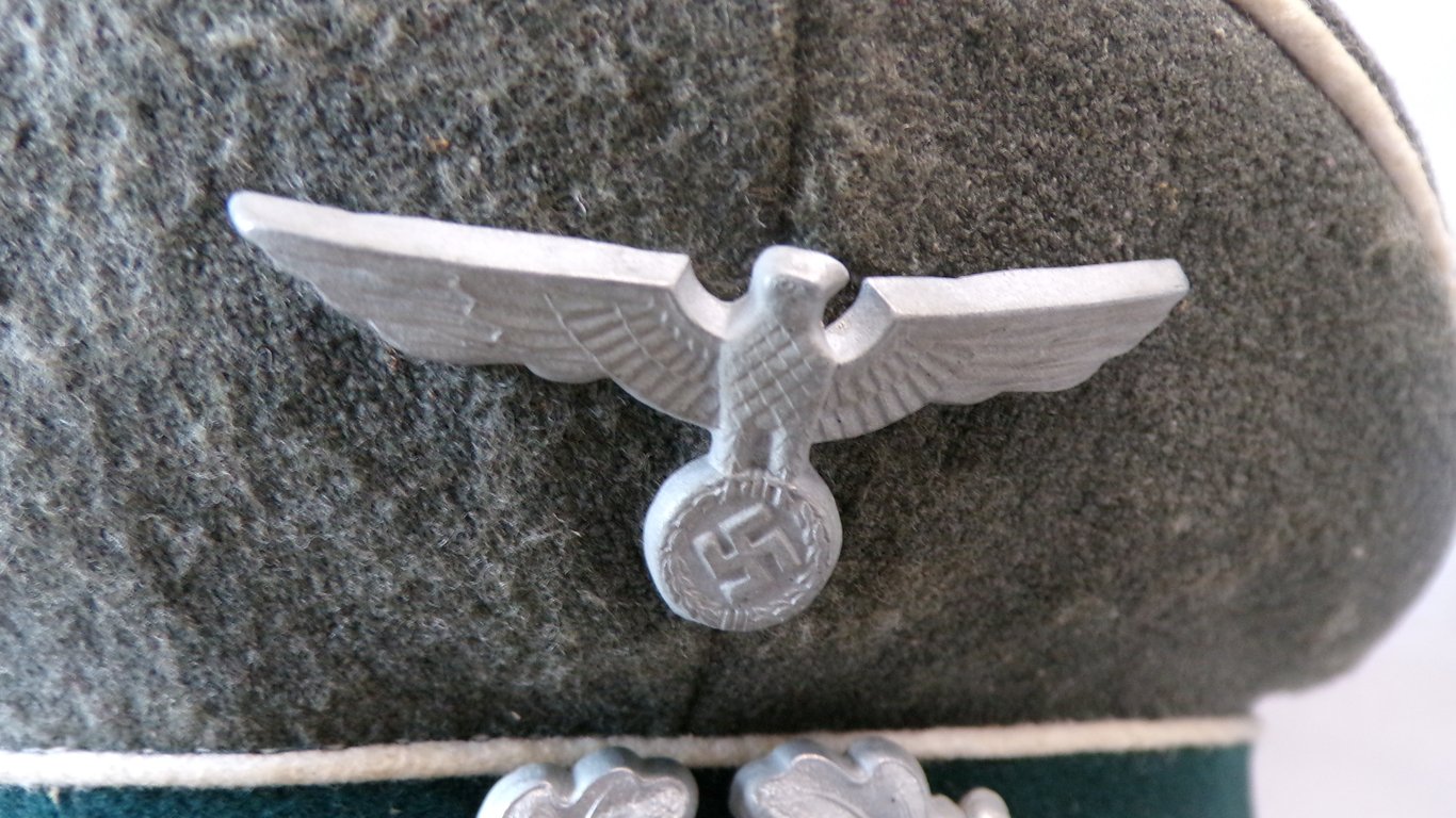 Infanterie Schirmmutze