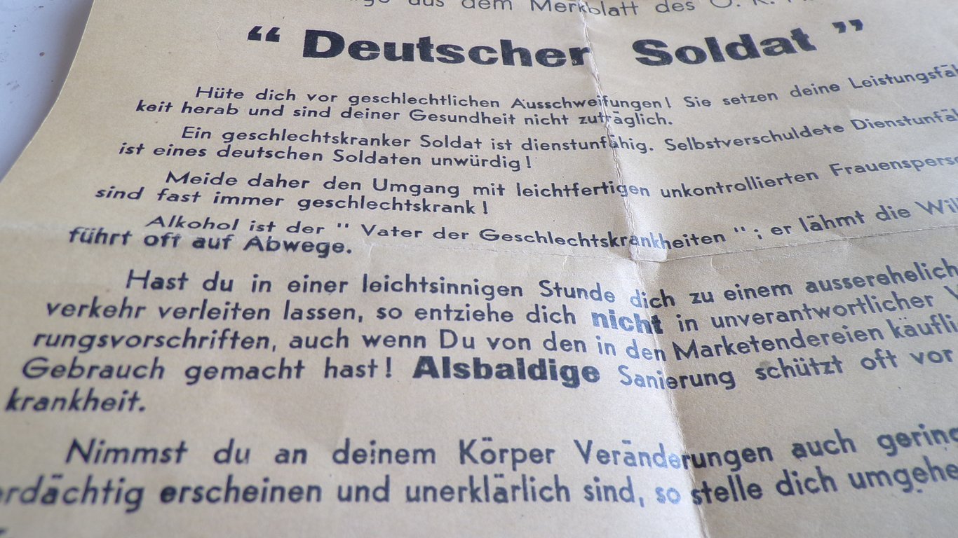 Wehrmacht Anti-VD Warning Pamphlet PARIS
