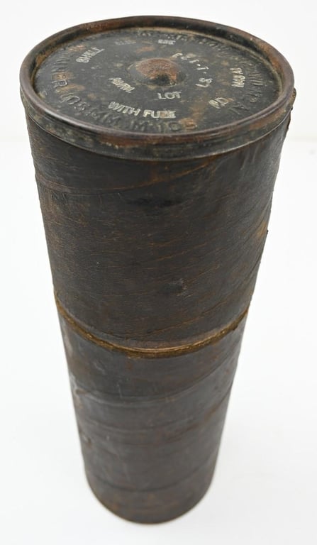 US WW2 105mm M105 Shell & Cartridge