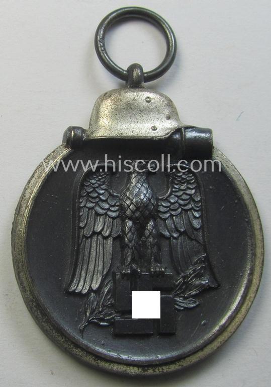 Medal-set: 'Winterschlacht im Osten 1941-42' being a maker- (ie. '20'-) marked specimen by the maker: 'C.F. Zimmermann'