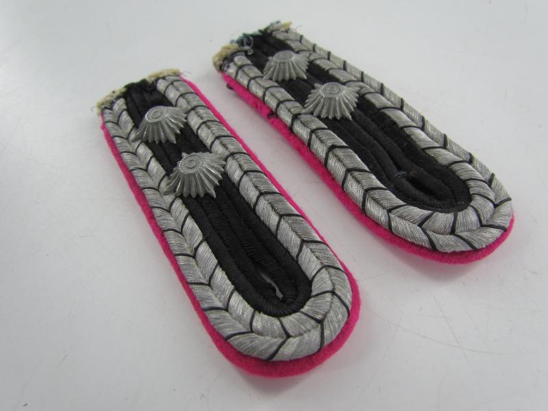 Feuerschutzpolzei Shoulder Boards