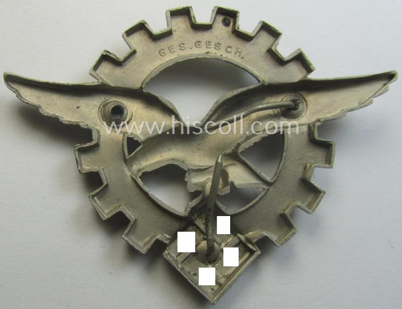 WH (Luftwaffe)-related- (and I deem officers'-pattern) breast-badge ie. eagle-device as was specifically intended for commissioned-staff working within the WH 'Generalluftzeugmeister'- (ie. 'GL'-) organisation