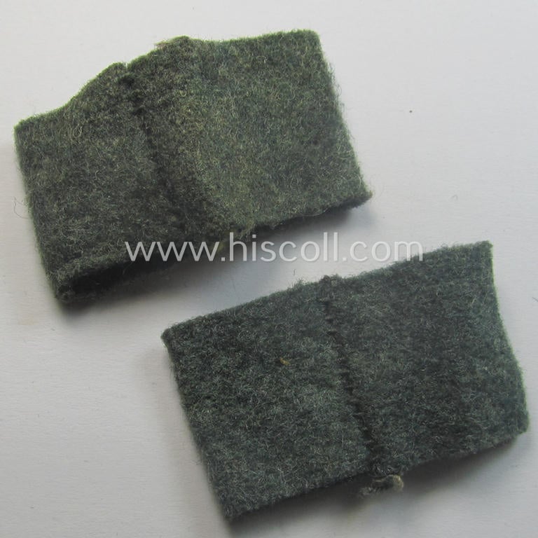 Pair of WH (Heeres) 'Nachrichten'-related, 'Schulterstück-Überschuben': 'Soldat des Nachrichten-Abtlgs. 34'