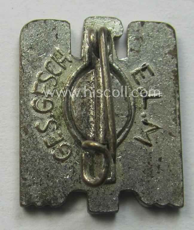 DRK (ie. 'Deutsches Rotes Kreuz') civil-attire badge (ie. 'Zivilabzeichen des D.R.K.') being a detailed example that shows an: 'ELM'-makers'- and/or: 'Ges.Gesch.'-patent-designation