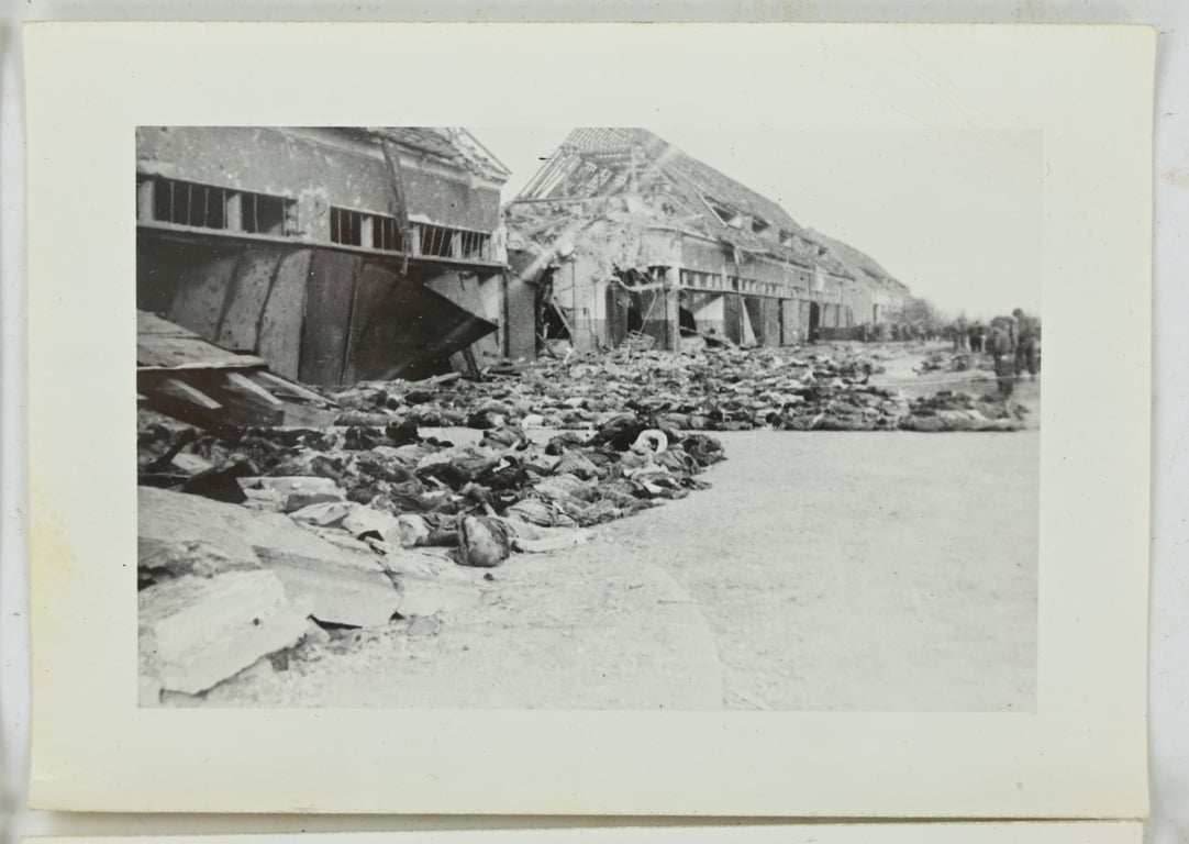 US WW2 Picture Set 'Liberation Concentrationcamp Nordhausen'